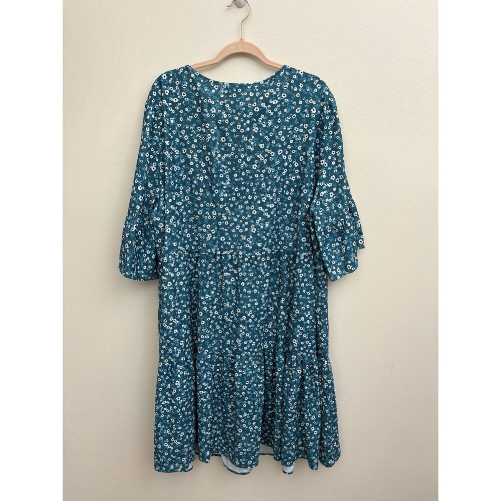 Pinup Fashion Women’s Babydoll Dress Floral 26W Flare Sleeve Pullover V Neck - Picture 2 of 8